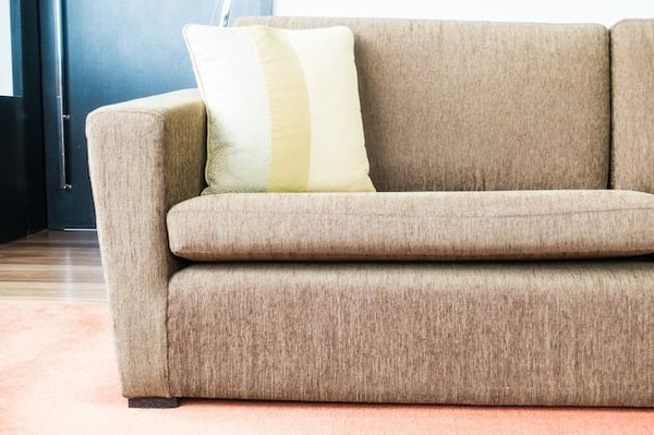 Comment bien choisir un canapé d'angle sur mesure ?